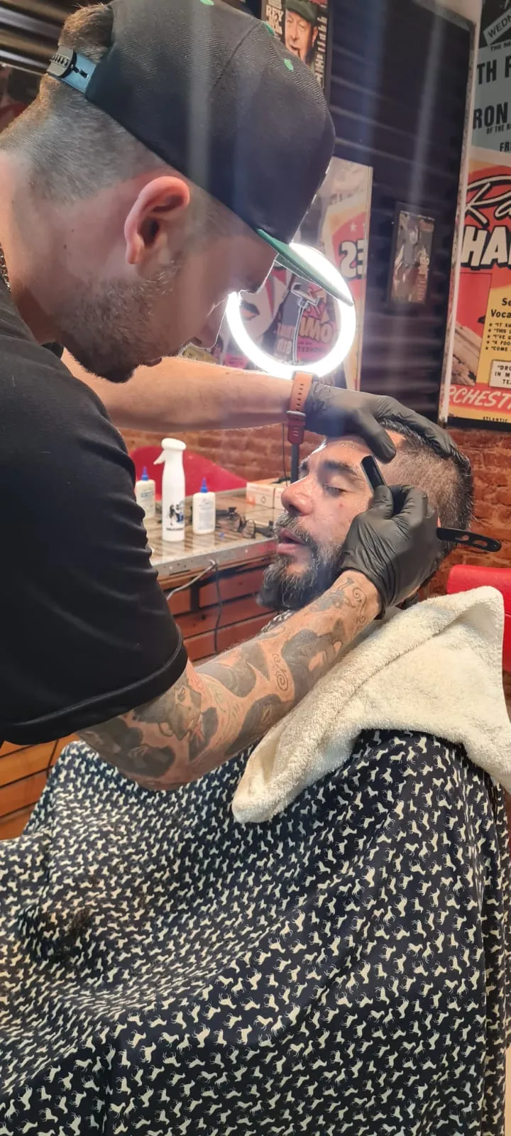 Escuela de barbería - 2